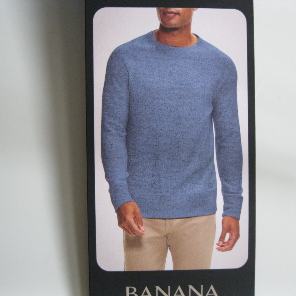 Banana Republic Men’s Waffle Crew neck pull over Sweater blue  Large (0606)